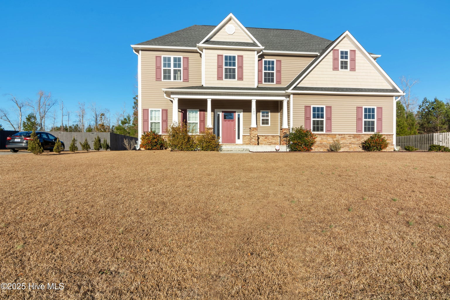Property main image
